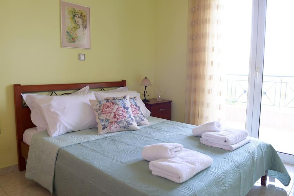 Simos' Sea View House Nikopolis Exterior foto